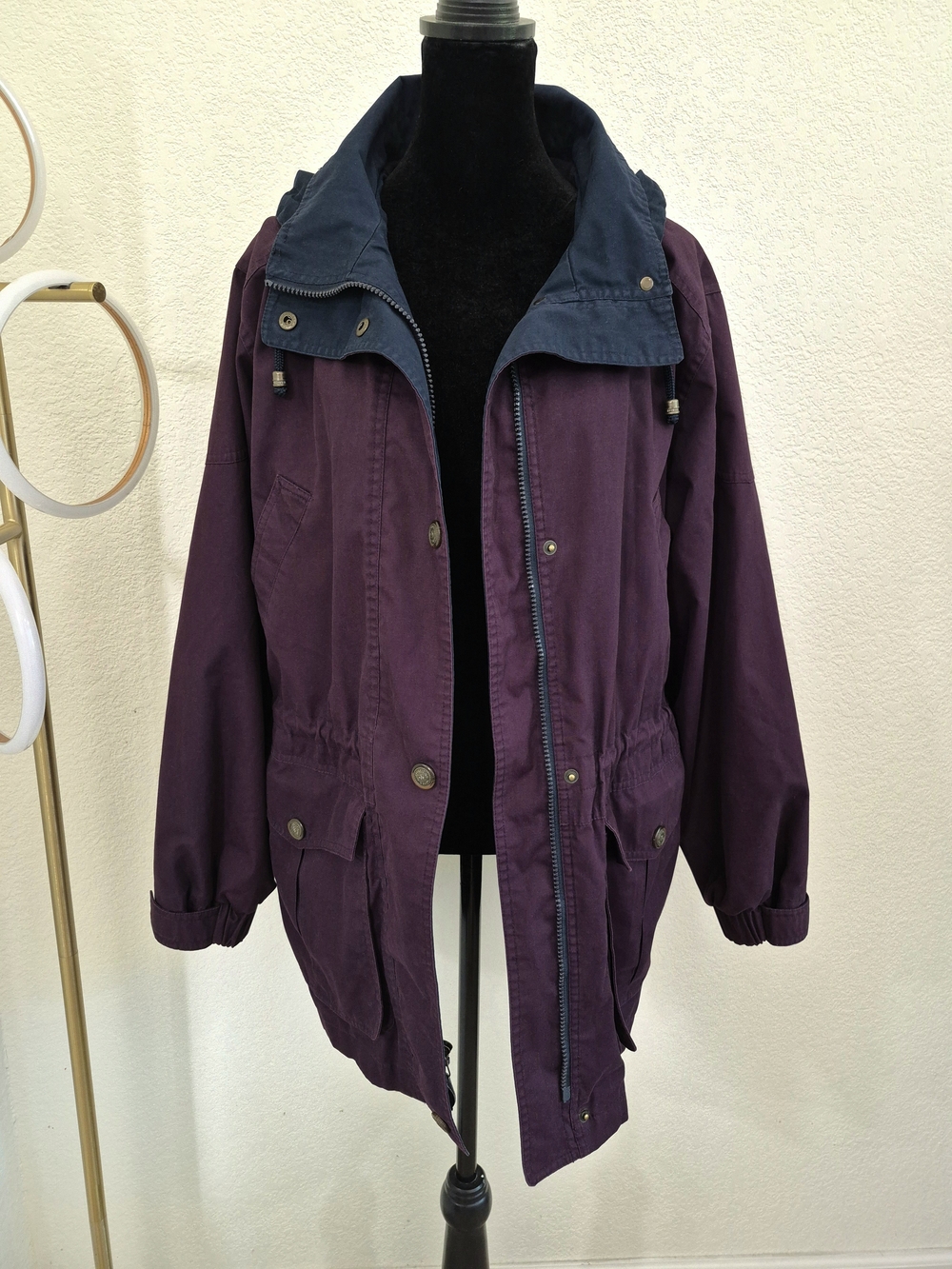 Women's Two-Tone Hooded Anorak Jacket - Plum/Navy